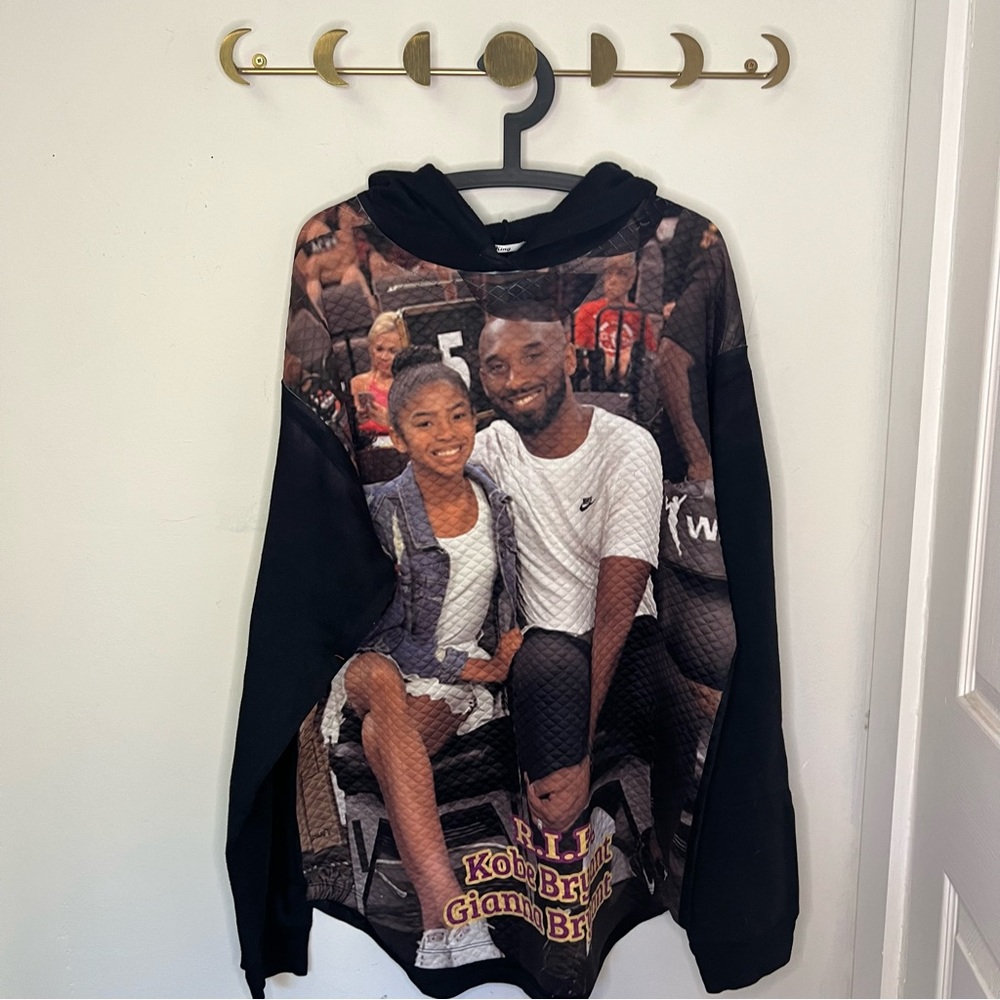 King brand Kobe and Gianna Bryant quilted hoodie - Extra large